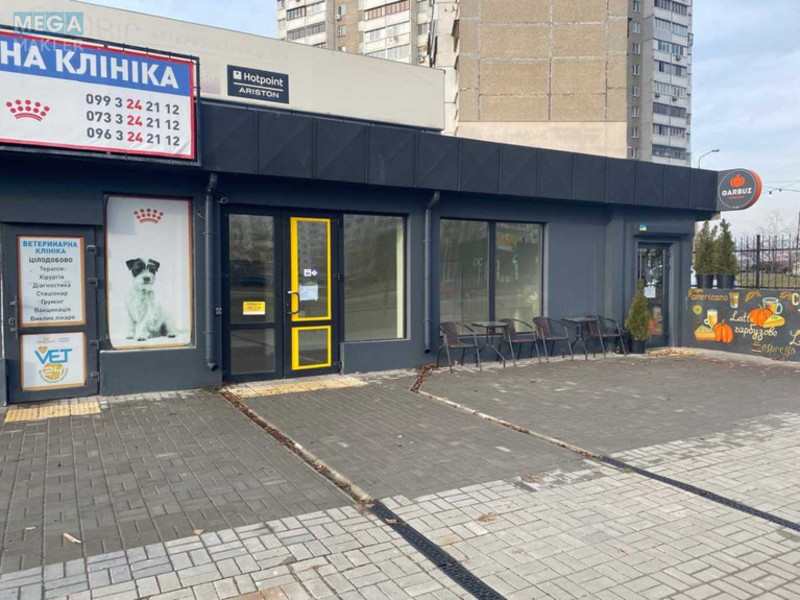 Оренда комерційної нерухомості, 52&nbsp;кв.м, под магазин, <a class="location-link" href="/kiev/" title="Недвижимость Київ">Київ</a>, <a class="location-link" href="/kiev/darnickij/" title="Недвижимость Дарницький район">Дарницький р-н</a>, Ревуцького вул., 6 (изображение 4)