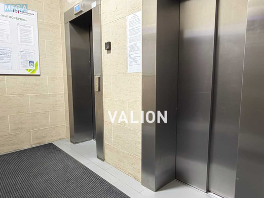 Продаж 2 кімнатної квартири (75/36/28), 8 пов. 25 пов. будинку, <a class="location-link" href="/kiev/" title="Недвижимость Київ">Київ</a>, <a class="location-link" href="/kiev/shevchenkovskij/" title="Недвижимость Шевченківський район">Шевченківський р-н</a>, Танковая ул., 4г (изображение 9)