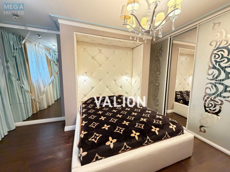 Продаж 2 кімнатної квартири (75/36/28), 8 пов. 25 пов. будинку, <a class="location-link" href="/kiev/" title="Недвижимость Київ">Київ</a>, <a class="location-link" href="/kiev/shevchenkovskij/" title="Недвижимость Шевченківський район">Шевченківський р-н</a>, Танковая ул., 4г (изображение 10)