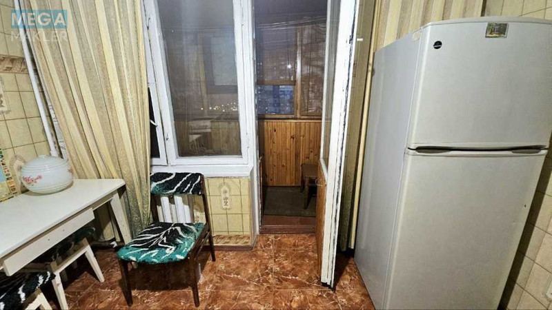 Оренда 1 кімнатної квартири, <a class="location-link" href="/kiev/" title="Недвижимость Київ">Київ</a>, <a class="location-link" href="/kiev/svyatoshinskij/" title="Недвижимость Святошинський район">Святошинський р-н</a>, Победы просп., 95 (изображение 11)