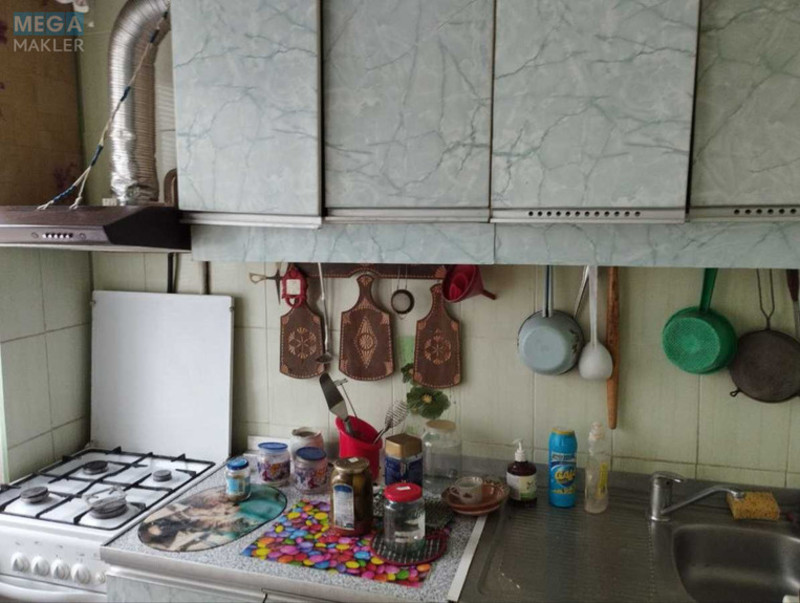 Оренда 1 кімнатної квартири, <a class="location-link" href="/kiev/" title="Недвижимость Київ">Київ</a>, <a class="location-link" href="/kiev/dneprovskij/" title="Недвижимость Дніпровський район">Дніпровський р-н</a>, Днепровская наб., 5 (изображение 10)