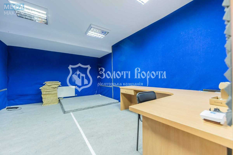 Продаж комерційної нерухомості, 1&nbsp;326&nbsp;кв.м, под офис, <a class="location-link" href="/kiev/" title="Недвижимость Київ">Київ</a>, <a class="location-link" href="/kiev/pecherskij/" title="Недвижимость Печерський район">Печерський р-н</a>, Перспективна вул., 3 (изображение 4)