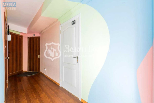 Продаж комерційної нерухомості, 1&nbsp;326&nbsp;кв.м, под офис, <a class="location-link" href="/kiev/" title="Недвижимость Київ">Київ</a>, <a class="location-link" href="/kiev/pecherskij/" title="Недвижимость Печерський район">Печерський р-н</a>, Перспективна вул., 3 (изображение 13)