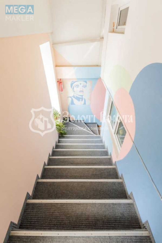 Продаж комерційної нерухомості, 1&nbsp;326&nbsp;кв.м, под офис, <a class="location-link" href="/kiev/" title="Недвижимость Київ">Київ</a>, <a class="location-link" href="/kiev/pecherskij/" title="Недвижимость Печерський район">Печерський р-н</a>, Перспективна вул., 3 (изображение 14)