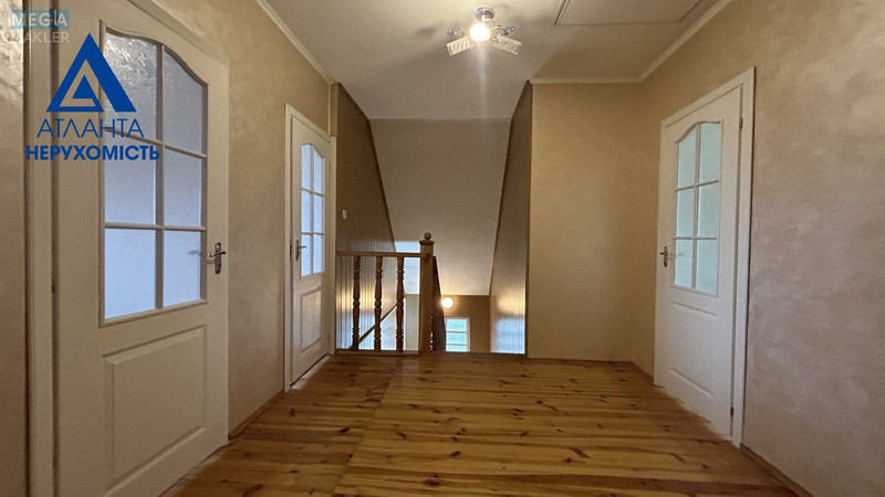 Продаж дома, 2&nbsp;поверху, 217&nbsp;кв.м, 6&nbsp;кімнат, ділянка 10&nbsp;соток, <a class="location-link" href="/lipiny/" title="Недвижимость Липіні">Липини</a>, грушевського, 8 (изображение 14)