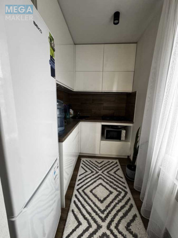 Продаж 1 кімнатної квартири (28/18/5), 5 пов. 5 пов. будинку, <a class="location-link" href="/kirovograd/" title="Недвижимость Кіровоград">Кіровоград</a>, Проспект Університетський (изображение 2)