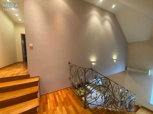 Продаж дома, 2&nbsp;поверху, 585&nbsp;кв.м, 5&nbsp;кімнат, ділянка 24&nbsp;сотки, <a class="location-link" href="/procov/" title="Недвижимость Проців">Проців</a>, Центральна (изображение 15)