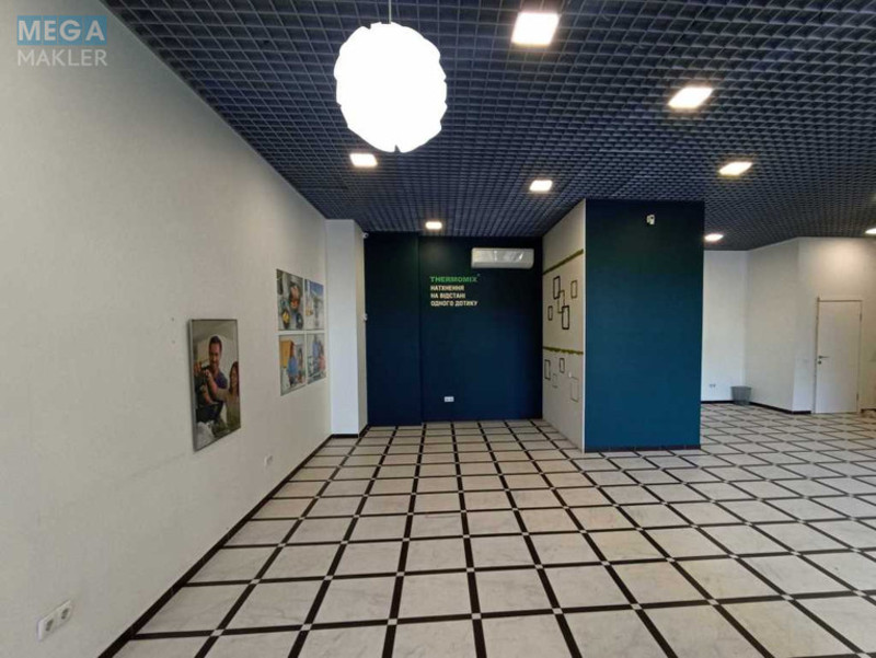 Оренда комерційної нерухомості, 74&nbsp;кв.м, под магазин, <a class="location-link" href="/kiev/" title="Недвижимость Київ">Київ</a>, <a class="location-link" href="/kiev/shevchenkovskij/" title="Недвижимость Шевченківський район">Шевченківський р-н</a>, Сікорського вул., 4б (изображение 4)