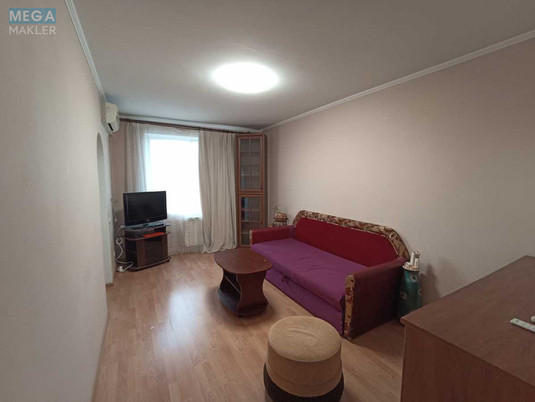 Оренда 3 кімнатної квартири, <a class="location-link" href="/kiev/" title="Недвижимость Київ">Київ</a>, <a class="location-link" href="/kiev/solomenskij/" title="Недвижимость Солом'янський район">Солом'янський р-н</a>, Митрополита Василя Липківського вул., 34 (изображение 5)