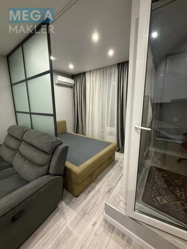 Оренда 1 кімнатної квартири, люкс, <a class="location-link" href="/kiev/" title="Недвижимость Київ">Київ</a>, <a class="location-link" href="/kiev/dneprovskij/" title="Недвижимость Дніпровський район">Дніпровський р-н</a>, вул. Юрія Липи 6, ЖК Комфорт Таун ( <img src="https://megamakler.com.ua/metro/ff0000.gif" alt="" class="metro" /> м. Левобережная, 20 хв. ) (изображение 2)