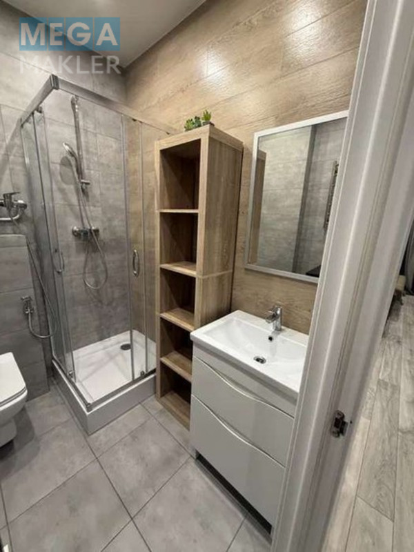 Оренда 1 кімнатної квартири, люкс, <a class="location-link" href="/kiev/" title="Недвижимость Київ">Київ</a>, <a class="location-link" href="/kiev/dneprovskij/" title="Недвижимость Дніпровський район">Дніпровський р-н</a>, вул. Юрія Липи 6, ЖК Комфорт Таун ( <img src="https://megamakler.com.ua/metro/ff0000.gif" alt="" class="metro" /> м. Левобережная, 20 хв. ) (изображение 6)