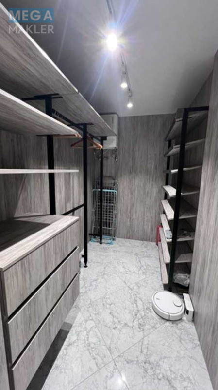 Оренда 2 кімнатної квартири, <a class="location-link" href="/kiev/" title="Недвижимость Київ">Київ</a>, <a class="location-link" href="/kiev/dneprovskij/" title="Недвижимость Дніпровський район">Дніпровський р-н</a>, Никольско-Слободская ул., 8 (изображение 4)