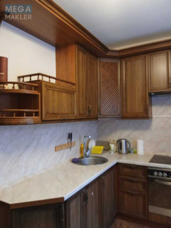 Оренда 3 кімнатної квартири, <a class="location-link" href="/kiev/" title="Недвижимость Київ">Київ</a>, <a class="location-link" href="/kiev/svyatoshinskij/" title="Недвижимость Святошинський район">Святошинський р-н</a>, Підлісна вул., 2 (изображение 8)