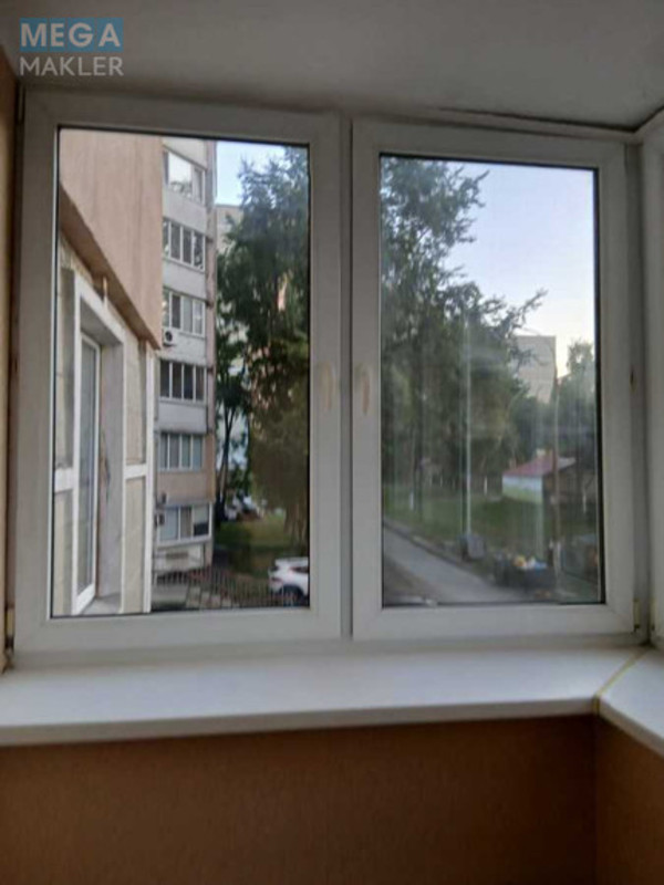 Оренда 3 кімнатної квартири, <a class="location-link" href="/kiev/" title="Недвижимость Київ">Київ</a>, <a class="location-link" href="/kiev/svyatoshinskij/" title="Недвижимость Святошинський район">Святошинський р-н</a>, Підлісна вул., 2 (изображение 12)