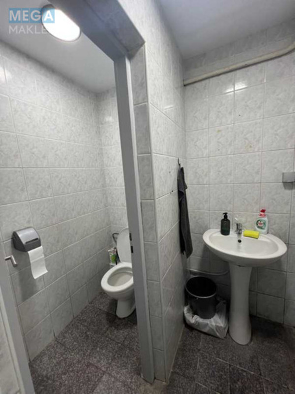 Оренда комерційної нерухомості, 40&nbsp;кв.м, под офис, <a class="location-link" href="/kiev/" title="Недвижимость Київ">Київ</a>, <a class="location-link" href="/kiev/shevchenkovskij/" title="Недвижимость Шевченківський район">Шевченківський р-н</a>, Берестейский просп. (изображение 8)