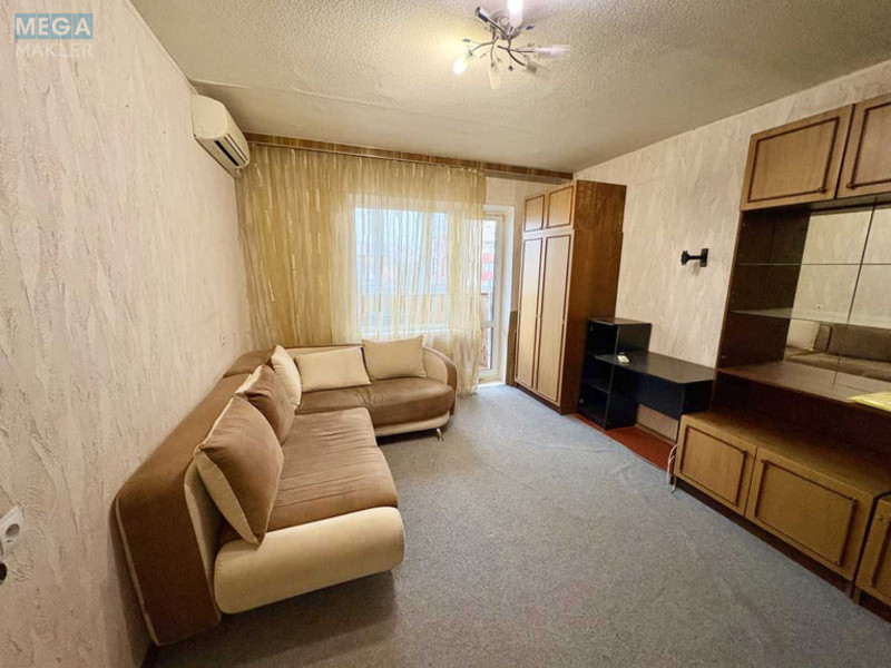 Оренда 1 кімнатної квартири, <a class="location-link" href="/kiev/" title="Недвижимость Київ">Київ</a>, <a class="location-link" href="/kiev/shevchenkovskij/" title="Недвижимость Шевченківський район">Шевченківський р-н</a>, Лукянівська пл., 9 (изображение 2)