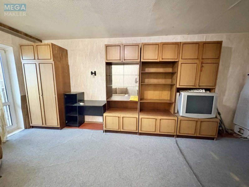 Оренда 1 кімнатної квартири, <a class="location-link" href="/kiev/" title="Недвижимость Київ">Київ</a>, <a class="location-link" href="/kiev/shevchenkovskij/" title="Недвижимость Шевченківський район">Шевченківський р-н</a>, Лукянівська пл., 9 (изображение 3)