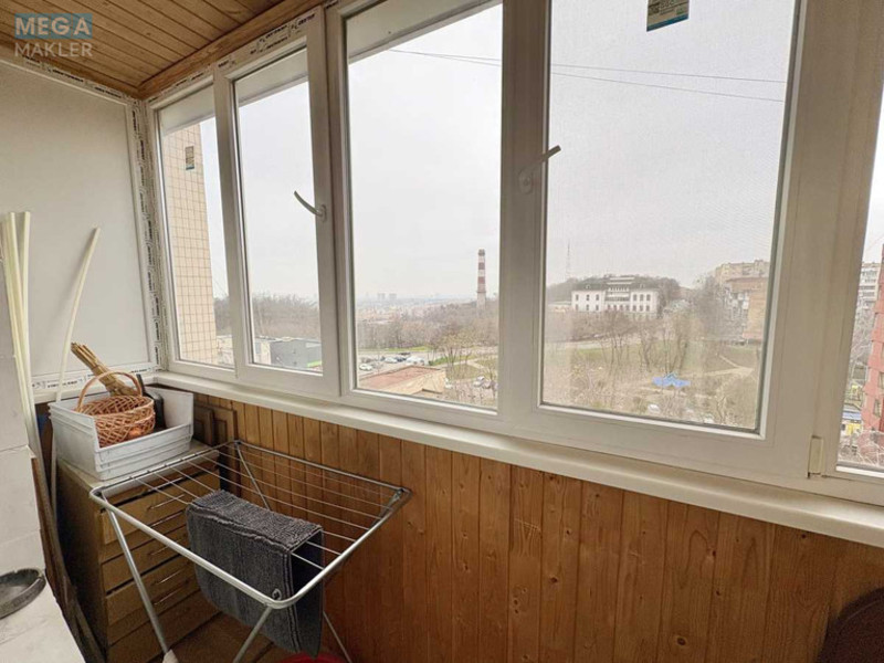 Оренда 1 кімнатної квартири, <a class="location-link" href="/kiev/" title="Недвижимость Київ">Київ</a>, <a class="location-link" href="/kiev/shevchenkovskij/" title="Недвижимость Шевченківський район">Шевченківський р-н</a>, Лукянівська пл., 9 (изображение 7)