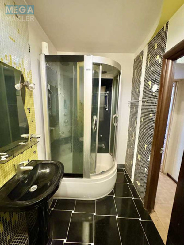 Оренда 1 кімнатної квартири, <a class="location-link" href="/kiev/" title="Недвижимость Київ">Київ</a>, <a class="location-link" href="/kiev/shevchenkovskij/" title="Недвижимость Шевченківський район">Шевченківський р-н</a>, Лукянівська пл., 9 (изображение 9)