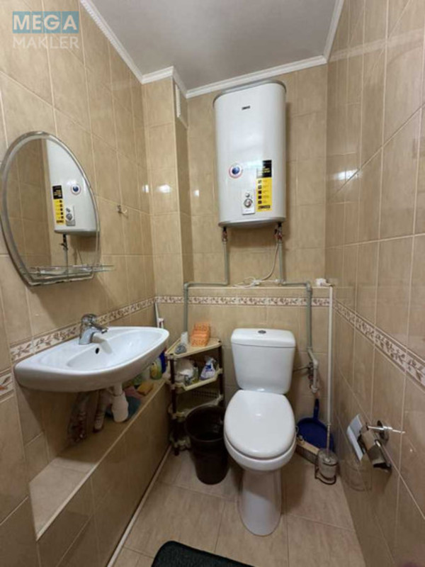 Оренда 3 кімнатної квартири, <a class="location-link" href="/kiev/" title="Недвижимость Київ">Київ</a>, <a class="location-link" href="/kiev/darnickij/" title="Недвижимость Дарницький район">Дарницький р-н</a>, Декабристів вул., 12/37 (изображение 15)