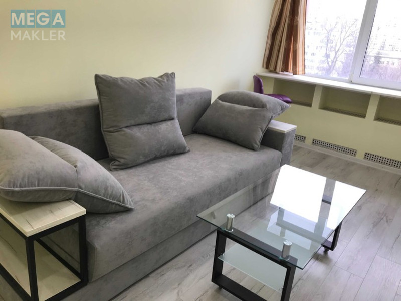 Оренда 1 кімнатної квартири, люкс, <a class="location-link" href="/kiev/" title="Недвижимость Київ">Київ</a>, <a class="location-link" href="/kiev/dneprovskij/" title="Недвижимость Дніпровський район">Дніпровський р-н</a>, вул. Ентузіастів 9/1, Русанівка ( <img src="https://megamakler.com.ua/metro/ff0000.gif" alt="" class="metro" /> м. Левобережная, 15 хв. ) (изображение 2)