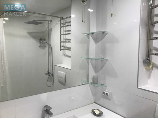 Оренда 1 кімнатної квартири, люкс, <a class="location-link" href="/kiev/" title="Недвижимость Київ">Київ</a>, <a class="location-link" href="/kiev/dneprovskij/" title="Недвижимость Дніпровський район">Дніпровський р-н</a>, вул. Ентузіастів 9/1, Русанівка ( <img src="https://megamakler.com.ua/metro/ff0000.gif" alt="" class="metro" /> м. Левобережная, 15 хв. ) (изображение 13)