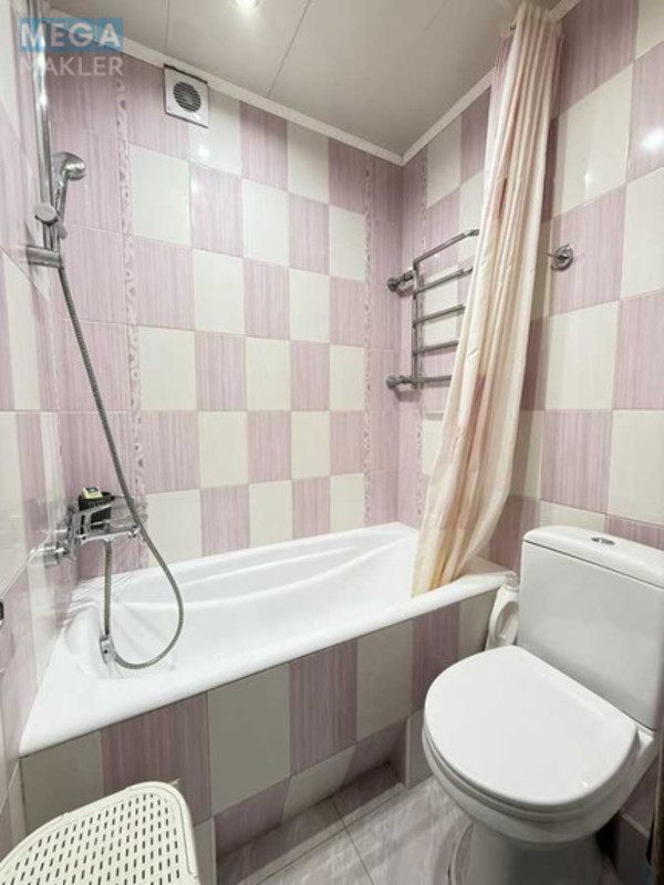 Оренда 2 кімнатної квартири, <a class="location-link" href="/kiev/" title="Недвижимость Київ">Київ</a>, <a class="location-link" href="/kiev/desnyanskij/" title="Недвижимость Деснянський район">Деснянський р-н</a>, Радистів вул., 55 (изображение 6)