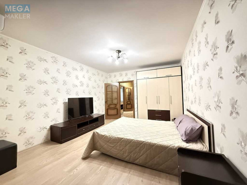 Оренда 1 кімнатної квартири, <a class="location-link" href="/kiev/" title="Недвижимость Київ">Київ</a>, <a class="location-link" href="/kiev/dneprovskij/" title="Недвижимость Дніпровський район">Дніпровський р-н</a>, Юрія Шумського вул., 3Г (изображение 2)