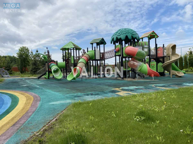 Продаж дома, 2&nbsp;поверху, 210&nbsp;кв.м, 5&nbsp;кімнат, ділянка 8&nbsp;соток, <a class="location-link" href="/roslavichi/" title="Недвижимость Рославичі">Рославичі</a>, Юліанська (изображение 21)