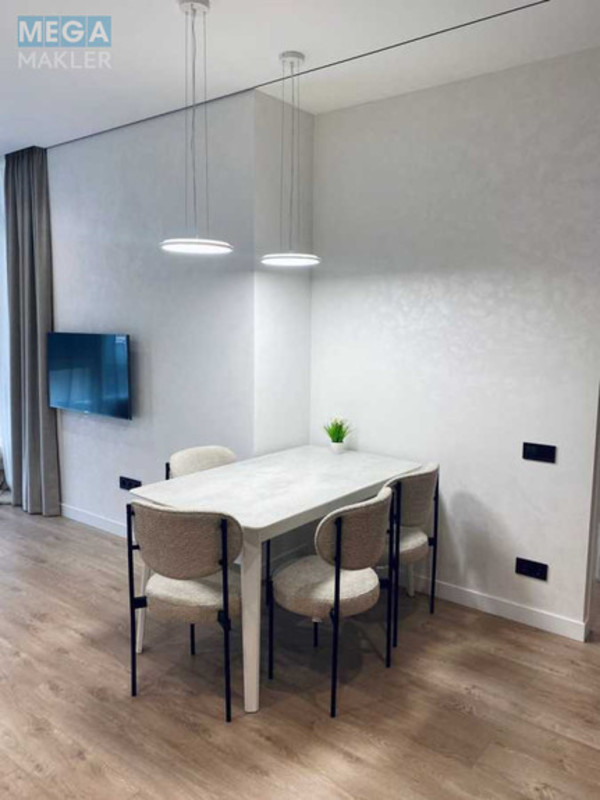 Оренда 3 кімнатної квартири, <a class="location-link" href="/kiev/" title="Недвижимость Київ">Київ</a>, <a class="location-link" href="/kiev/pecherskij/" title="Недвижимость Печерський район">Печерський р-н</a>, Предславинська вул., 44 (изображение 6)