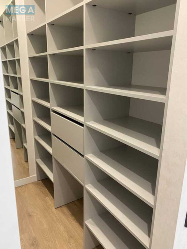 Оренда 3 кімнатної квартири, <a class="location-link" href="/kiev/" title="Недвижимость Київ">Київ</a>, <a class="location-link" href="/kiev/pecherskij/" title="Недвижимость Печерський район">Печерський р-н</a>, Предславинська вул., 44 (изображение 15)