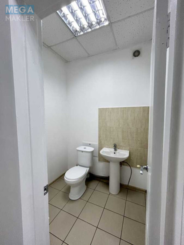 Оренда окремої будівлі/побудови, 73&nbsp;кв.м, <a class="location-link" href="/borispol/" title="Недвижимость Бориспіль">Бориспіль</a>, Головатого, 89 (изображение 6)