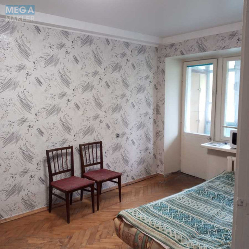 Продаж 2 кімнатної квартири (44/27/7), 2 пов. 9 пов. будинку, <a class="location-link" href="/kiev/" title="Недвижимость Київ">Київ</a>, <a class="location-link" href="/kiev/svyatoshinskij/" title="Недвижимость Святошинський район">Святошинський р-н</a>, Сімї Сосніних вул., 2а (изображение 8)