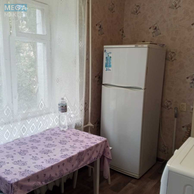 Продаж 2 кімнатної квартири (44/27/7), 2 пов. 9 пов. будинку, <a class="location-link" href="/kiev/" title="Недвижимость Київ">Київ</a>, <a class="location-link" href="/kiev/svyatoshinskij/" title="Недвижимость Святошинський район">Святошинський р-н</a>, Сімї Сосніних вул., 2а (изображение 11)