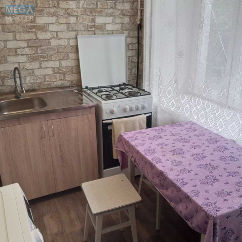 Продаж 2 кімнатної квартири (44/27/7), 2 пов. 9 пов. будинку, <a class="location-link" href="/kiev/" title="Недвижимость Київ">Київ</a>, <a class="location-link" href="/kiev/svyatoshinskij/" title="Недвижимость Святошинський район">Святошинський р-н</a>, Сімї Сосніних вул., 2а (изображение 13)