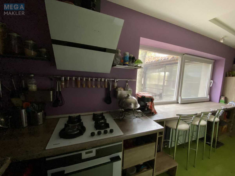 Продаж дома, 3&nbsp;поверху, 252&nbsp;кв.м, 6&nbsp;кімнат, ділянка 9&nbsp;соток, <a class="location-link" href="/kalinovka-pgt-kv/" title="Недвижимость Калинівка">Калинівка</a>, провулок Зоряний, 2 (изображение 4)