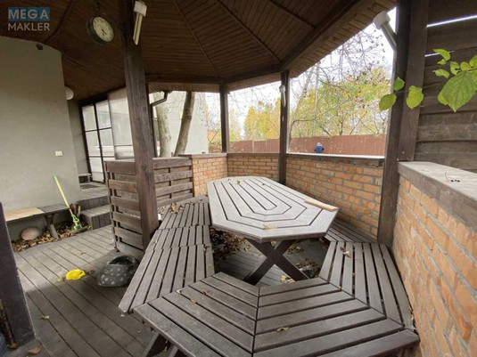 Продаж дома, 3&nbsp;поверху, 252&nbsp;кв.м, 6&nbsp;кімнат, ділянка 9&nbsp;соток, <a class="location-link" href="/kalinovka-pgt-kv/" title="Недвижимость Калинівка">Калинівка</a>, провулок Зоряний, 2 (изображение 19)