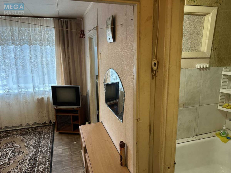 Оренда 1 кімнатної квартири, <a class="location-link" href="/kiev/" title="Недвижимость Київ">Київ</a>, <a class="location-link" href="/kiev/svyatoshinskij/" title="Недвижимость Святошинський район">Святошинський р-н</a>, Академика Королева ул., 6а (изображение 19)