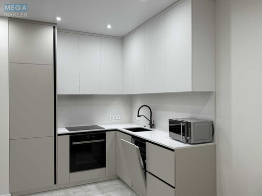 Оренда 1 кімнатної квартири, <a class="location-link" href="/kiev/" title="Недвижимость Київ">Київ</a>, <a class="location-link" href="/kiev/podolskij/" title="Недвижимость Подільський район">Подільський р-н</a>, Семьи Кристеров ул., 2 (изображение 2)