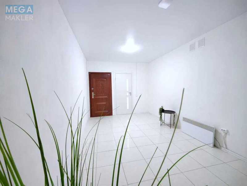 Продаж комерційної нерухомості, 19&nbsp;кв.м, под офис, <a class="location-link" href="/irpen/" title="Недвижимость Ірпінь">Ірпінь</a>, Донцова, 91 (изображение 6)