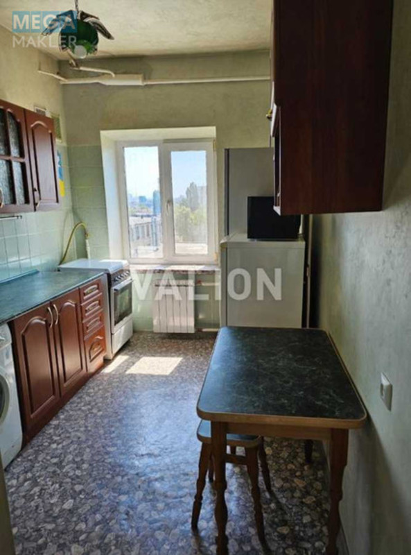 Продаж 4 кімнатної квартири (75/50/8), 5 пов. 5 пов. будинку, <a class="location-link" href="/kiev/" title="Недвижимость Київ">Київ</a>, <a class="location-link" href="/kiev/podolskij/" title="Недвижимость Подільський район">Подільський р-н</a>, Тульчинська вул., 7 (изображение 8)