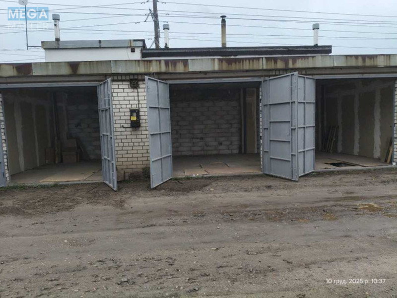 Оренда комерційної нерухомості, 156&nbsp;кв.м, <a class="location-link" href="/kiev/" title="Недвижимость Київ">Київ</a>, <a class="location-link" href="/kiev/desnyanskij/" title="Недвижимость Деснянський район">Деснянський р-н</a>, Пухівська вул., 2 (изображение 22)