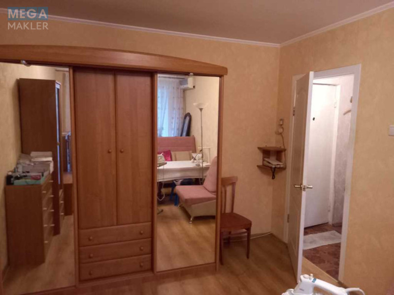 Оренда 1 кімнатної квартири, <a class="location-link" href="/odessa/" title="Недвижимость Одеса">Одеса</a>, <a class="location-link" href="/odessa/suvorovskij/" title="Недвижимость Суворовський район">Суворовський р-н</a>, Князя Великого Владимира, 147/2 (изображение 4)