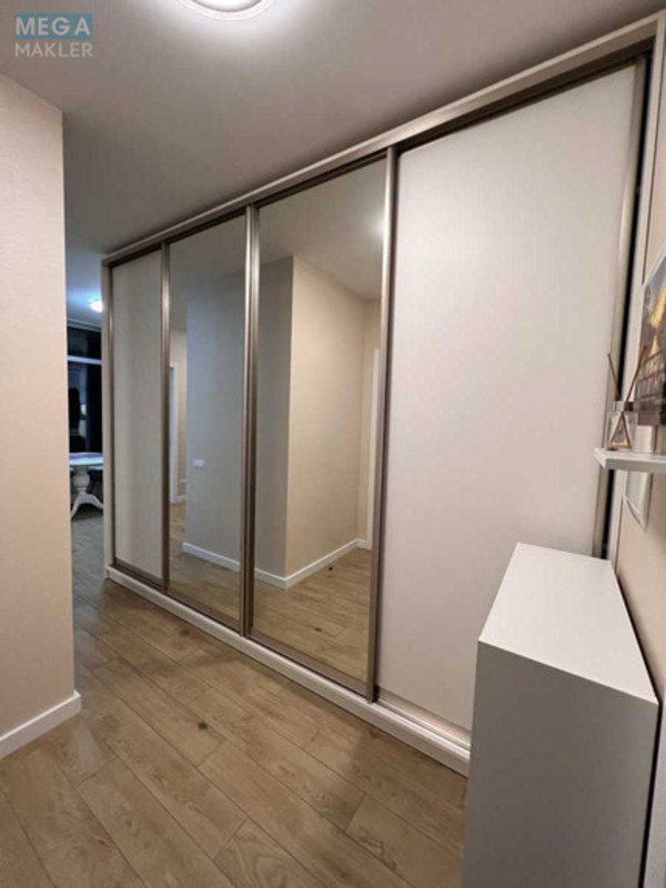 Оренда 1 кімнатної квартири, <a class="location-link" href="/kiev/" title="Недвижимость Київ">Київ</a>, <a class="location-link" href="/kiev/podolskij/" title="Недвижимость Подільський район">Подільський р-н</a>, Семьи Кристеров ул., 20-б (изображение 4)