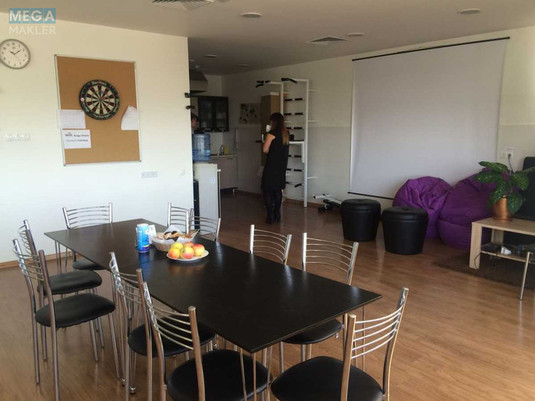 Оренда комерційної нерухомості, 398&nbsp;кв.м, под офис, <a class="location-link" href="/kiev/" title="Недвижимость Київ">Київ</a>, <a class="location-link" href="/kiev/dneprovskij/" title="Недвижимость Дніпровський район">Дніпровський р-н</a>, Евгения Сверстюка ул., 2А (изображение 10)