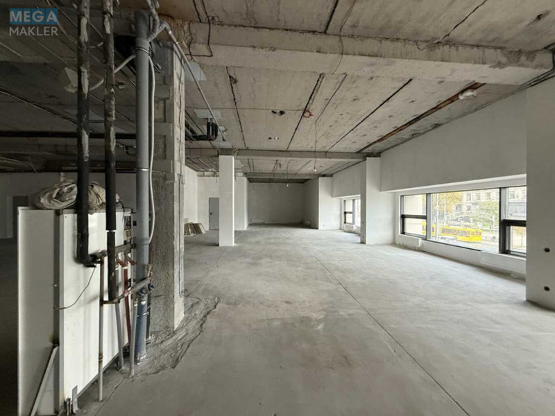 Оренда окремої будівлі/побудови, 500&nbsp;кв.м, <a class="location-link" href="/kiev/" title="Недвижимость Київ">Київ</a>, <a class="location-link" href="/kiev/pecherskij/" title="Недвижимость Печерський район">Печерський р-н</a>, Хрещатик вул., 18 (изображение 5)