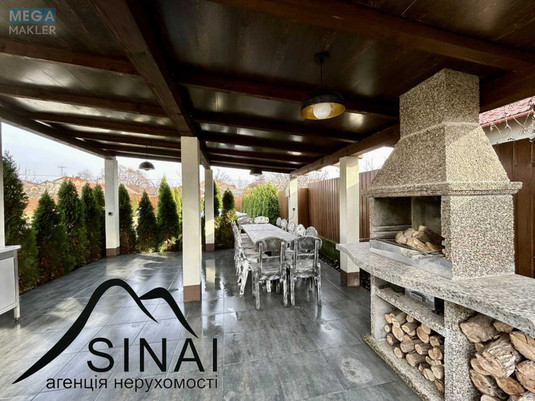 Продаж дома, 1&nbsp; поверх, 230&nbsp;кв.м, 7&nbsp;кімнат, ділянка 12&nbsp;соток, <a class="location-link" href="/beregovo/" title="Недвижимость Берегове">Берегове</a>, Грабовского, 66 (изображение 3)