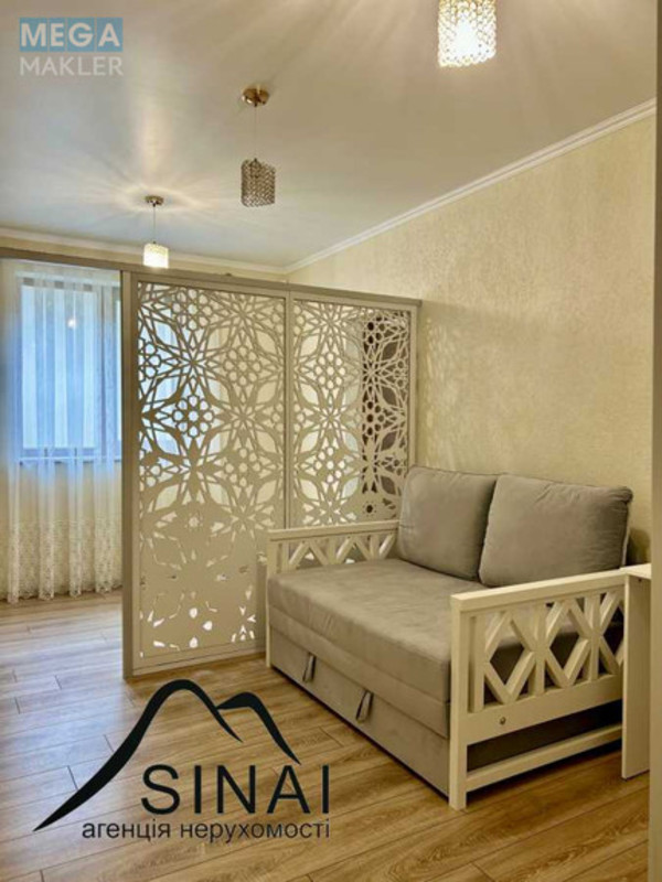 Продаж дома, 1&nbsp; поверх, 230&nbsp;кв.м, 7&nbsp;кімнат, ділянка 12&nbsp;соток, <a class="location-link" href="/beregovo/" title="Недвижимость Берегове">Берегове</a>, Грабовского, 66 (изображение 9)