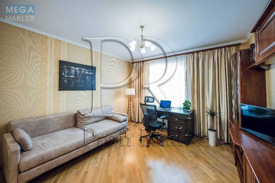 Продаж дома, 2&nbsp;поверху, 278&nbsp;кв.м, 7&nbsp;кімнат, ділянка 8&nbsp;соток, <a class="location-link" href="/velikaya-aleksandrovka-selo/" title="Недвижимость Велика Олександрівка">Велика Олександрівка</a>, Гагаріна вулиця (изображение 8)