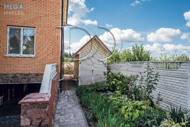 Продаж дома, 2&nbsp;поверху, 278&nbsp;кв.м, 7&nbsp;кімнат, ділянка 8&nbsp;соток, <a class="location-link" href="/velikaya-aleksandrovka-selo/" title="Недвижимость Велика Олександрівка">Велика Олександрівка</a>, Гагаріна вулиця (изображение 18)